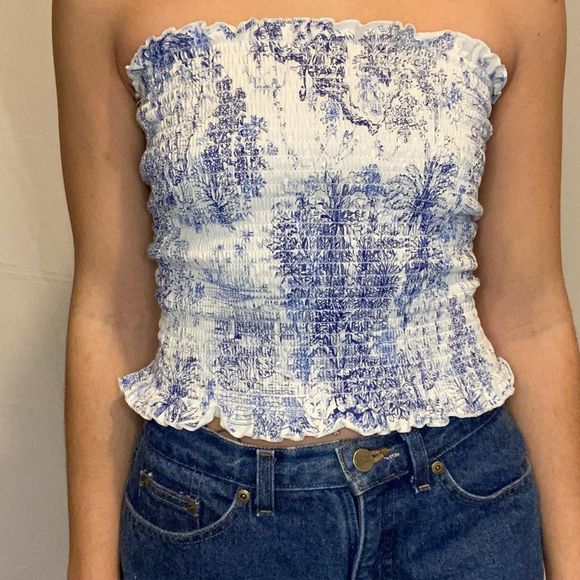 PATTERN shirred sleeveless top. Size small. - Picture 2 of 4